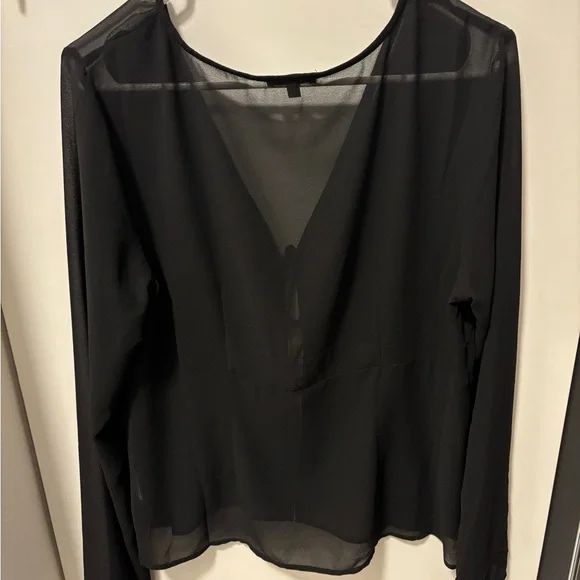 Dynamite Black Sheer Blouse - Picture 3 of 3